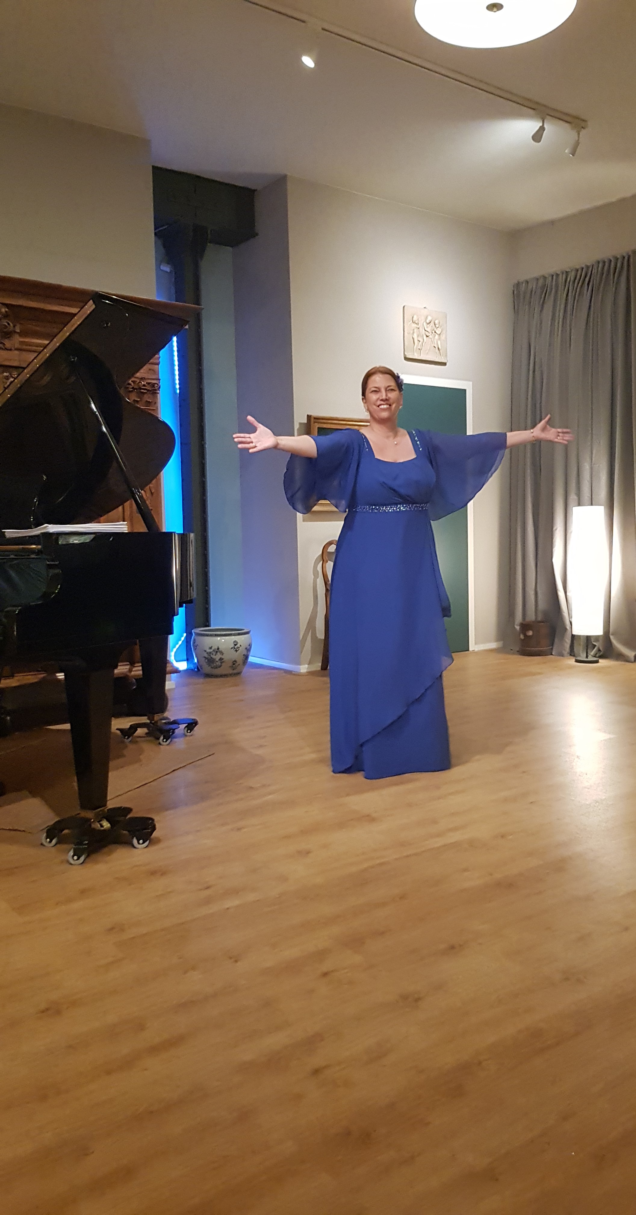 Isa Regina Siebert Opera Singer 4