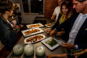 Buffet des Abends mit Gästen